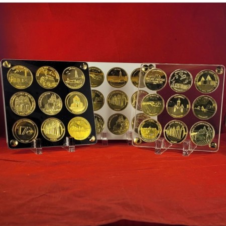 presentoir_plexiglas_9_monnaie_de_paris_PRE19